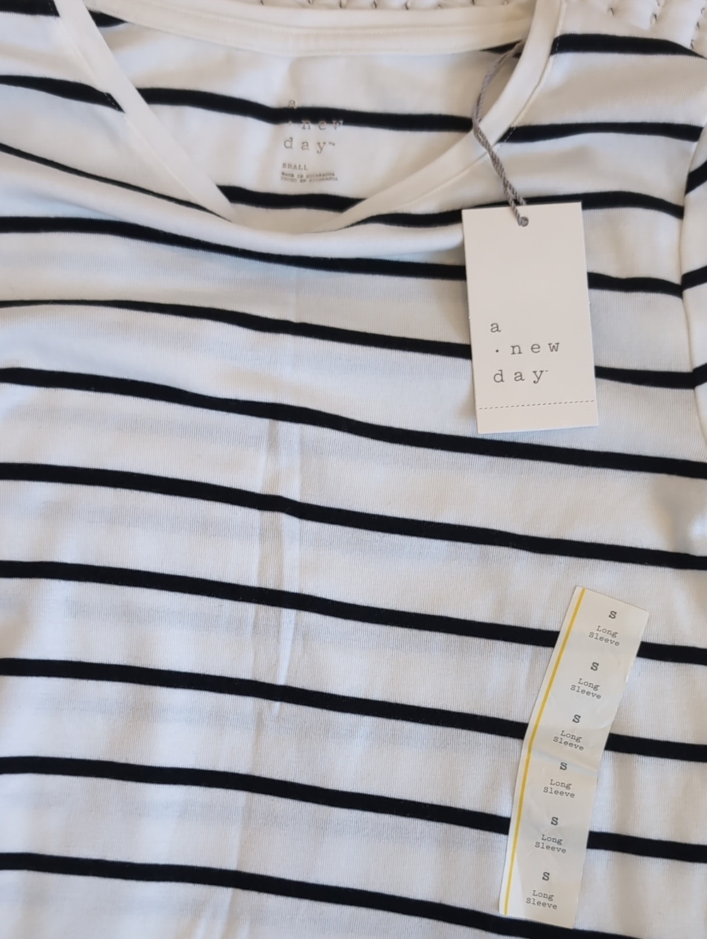 NWT A New Day Fitted Long Sleeve Tee Shirt Size S - Picture 2 of 3